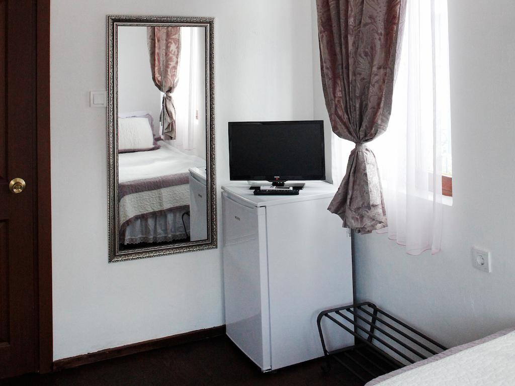 Marjolaine Hotel Ayvalik Ruang foto