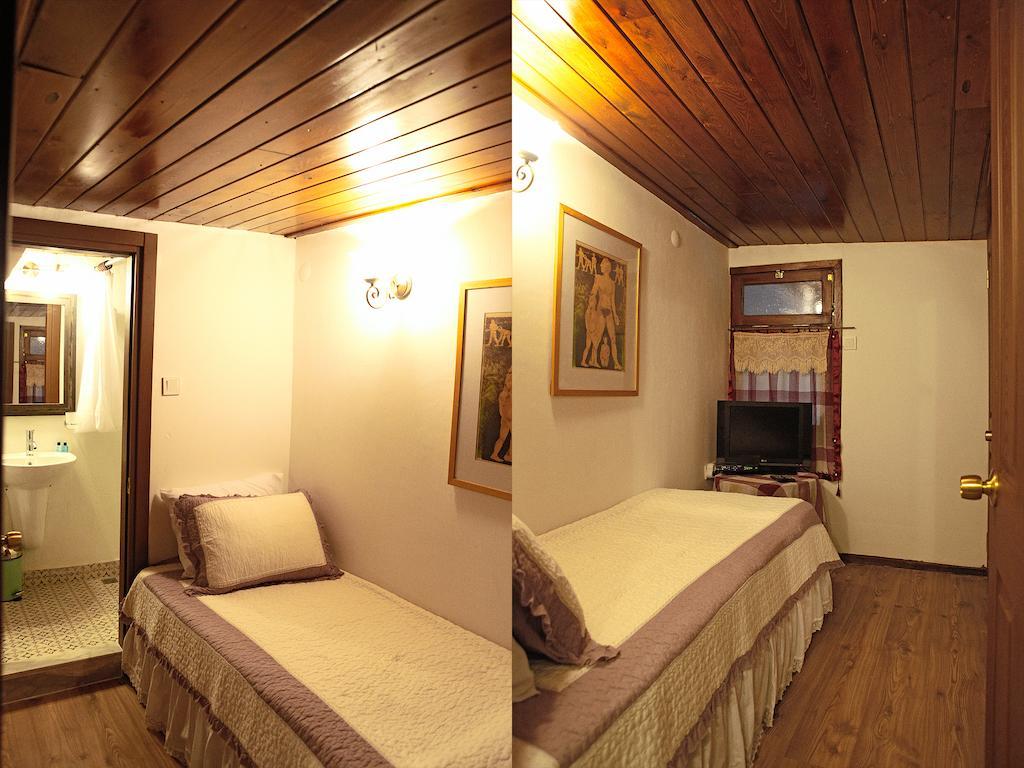 Marjolaine Hotel Ayvalik Ruang foto