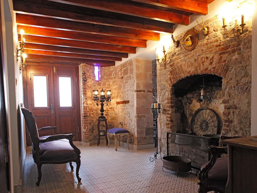 Marjolaine Hotel Ayvalik Bagian luar foto
